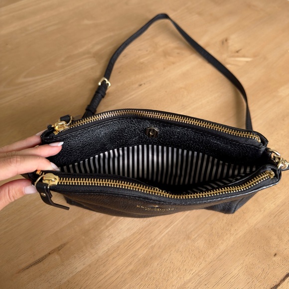 Vintage Kate Spade Black Leather Crossbody Purse - Picture 5 of 7